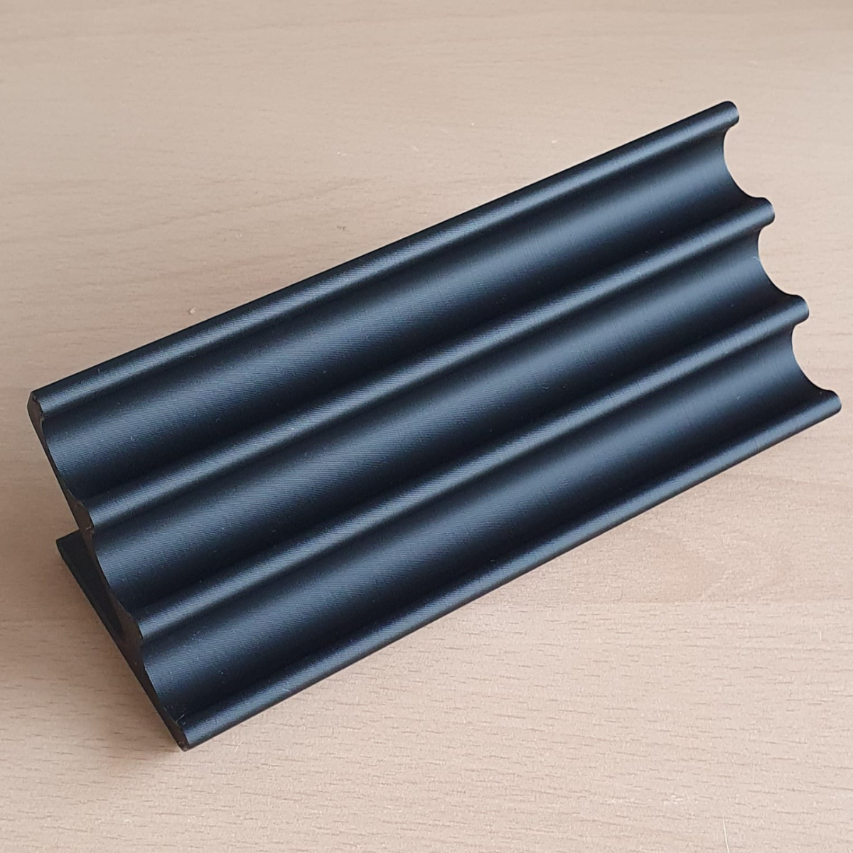 PORTA CANETA MODERNO PARA ESCRITÓRIO