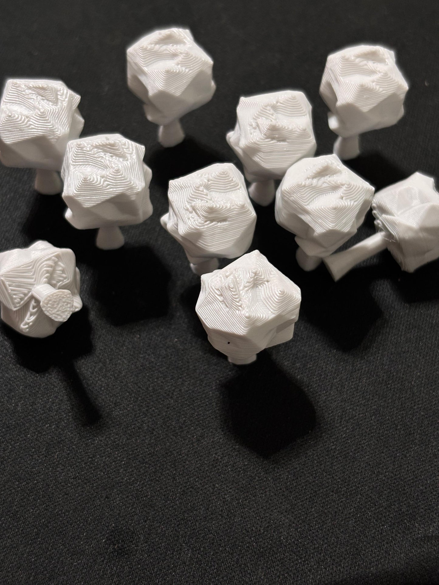 KIT 10 ÁRVORES PARA MAQUETE ESCALA 1:250 H: 2,6CM