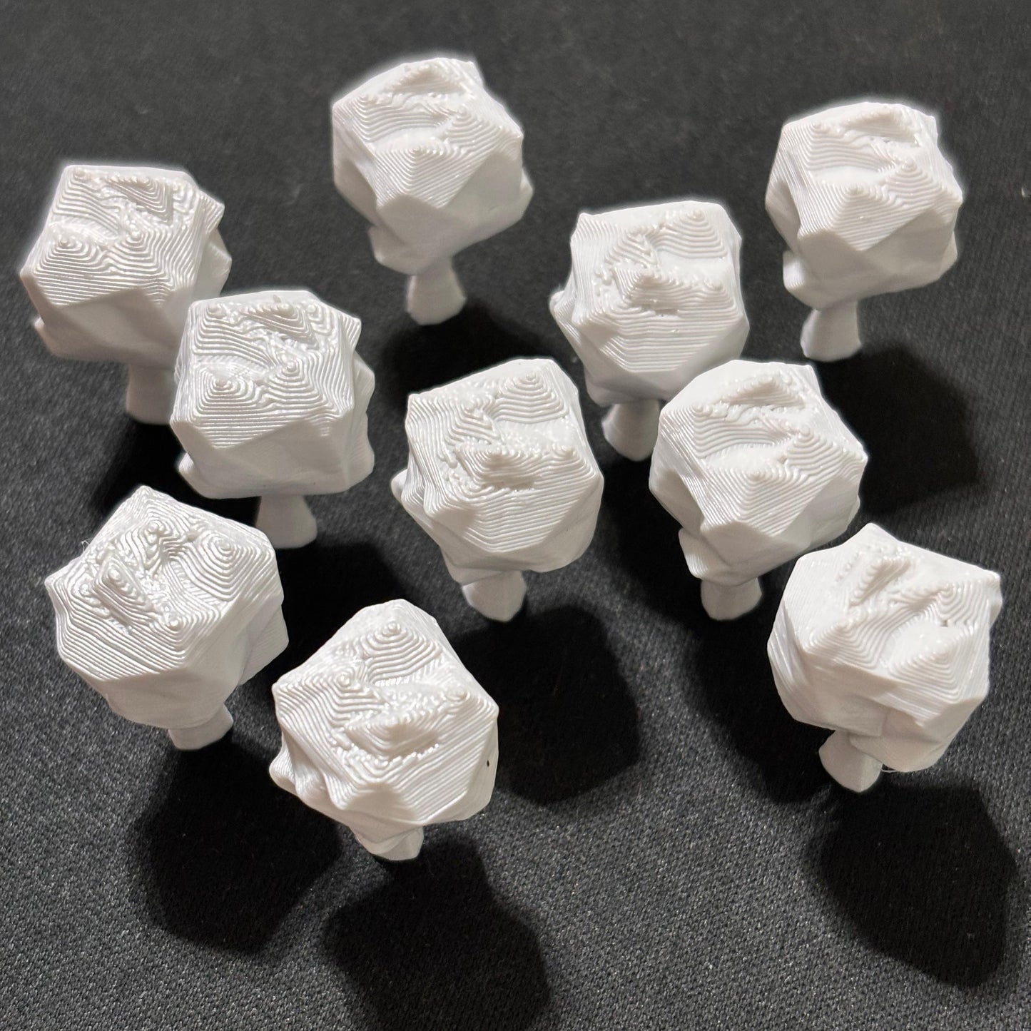 KIT 10 ÁRVORES PARA MAQUETE ESCALA 1:250 H: 2,6CM